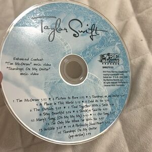 Taylor Swift Original cd!